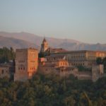 スペインの歴史を学べる、美しく壮大な「アルハンブラ宮殿」